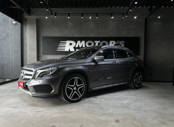 MERCEDES-BENZ GLA 250 2.0 16V TURBO GASOLINA SPORT 4P AUTOMÁTICO MERCEDES-BENZ GLA 250 2.0 16V TURBO GASOLINA SPORT 4P AUTOMÁTICO